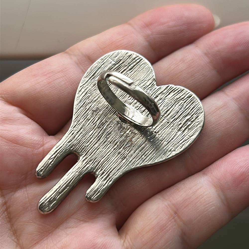 Bleeding Heart Ring - image 5